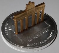 Nauru 10 Dollars 2002 - Europäische Denkmäler "Brandenburger Tor in Berlin" - Silber PP Skulpturmünze teilvergoldet
