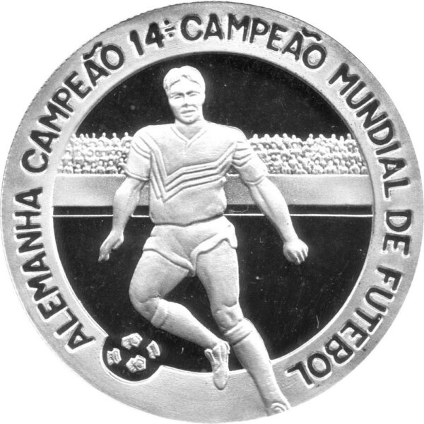 Sao Tome und Principe 1.000 Dobras 1990 - XIV. Fußball-WM 1990 in Italien "Weltmeister Deutschland" - Silber PP