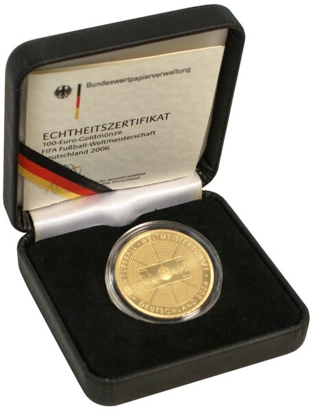 Deutschland 100 € 2005 - G - Fußball WM 1/2 oz Gold incl. Etui & CoA